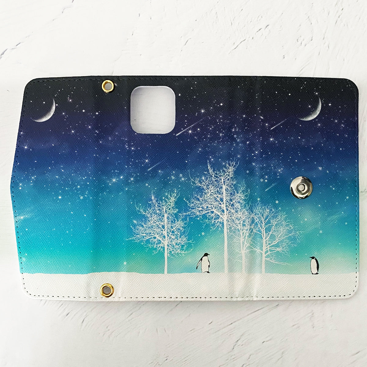 【三つ折り手帳型スマホケース/ショルダーストラップ付き】冬の星空(iPhone)