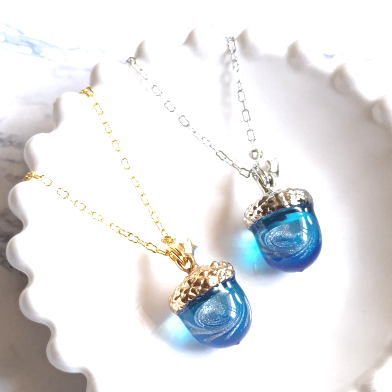 銀河のどんぐりネックレス