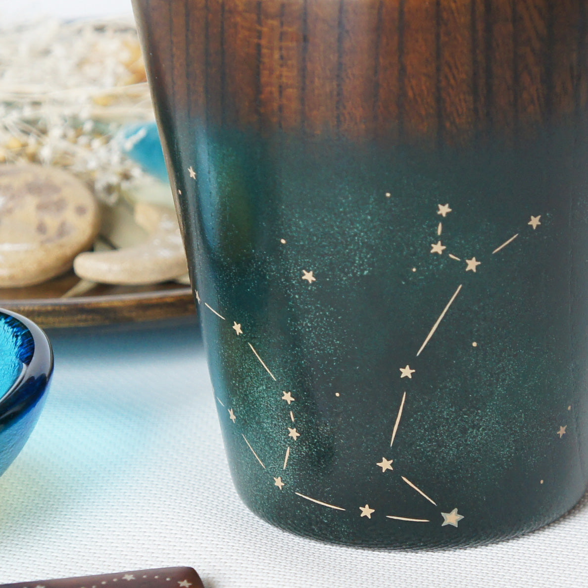 ペルセウス座とアンドロメダ座のカップ