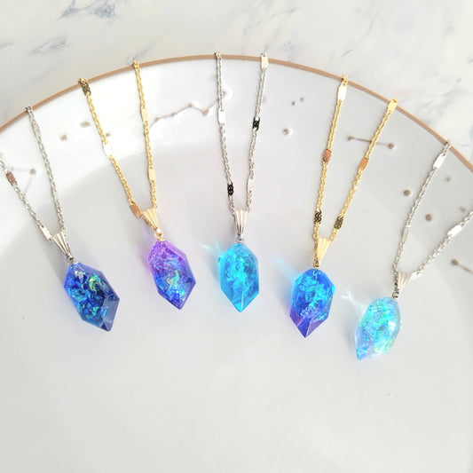 オーロラ鉱石ネックレス