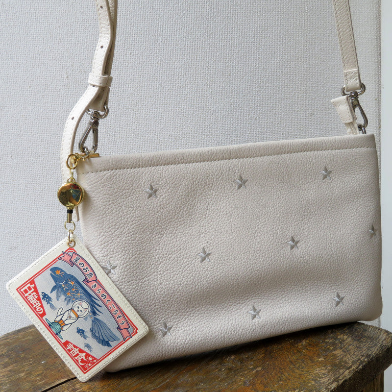 リール付きパスケース - 白猫印の宇宙食 おさかな味