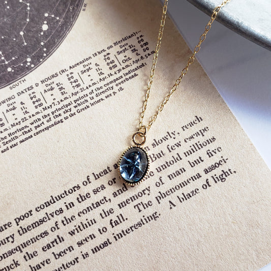 一番星のネックレス【ゴールド】ヴィンテージカボション