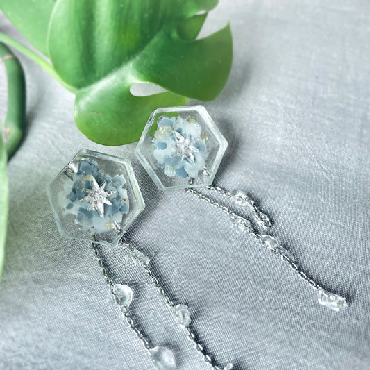 【イヤリング】雨上がりの夜の耳飾り