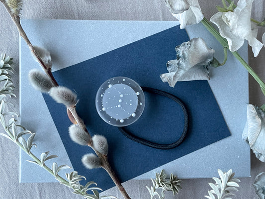 ふゆいろ うちゅう ヘアゴム