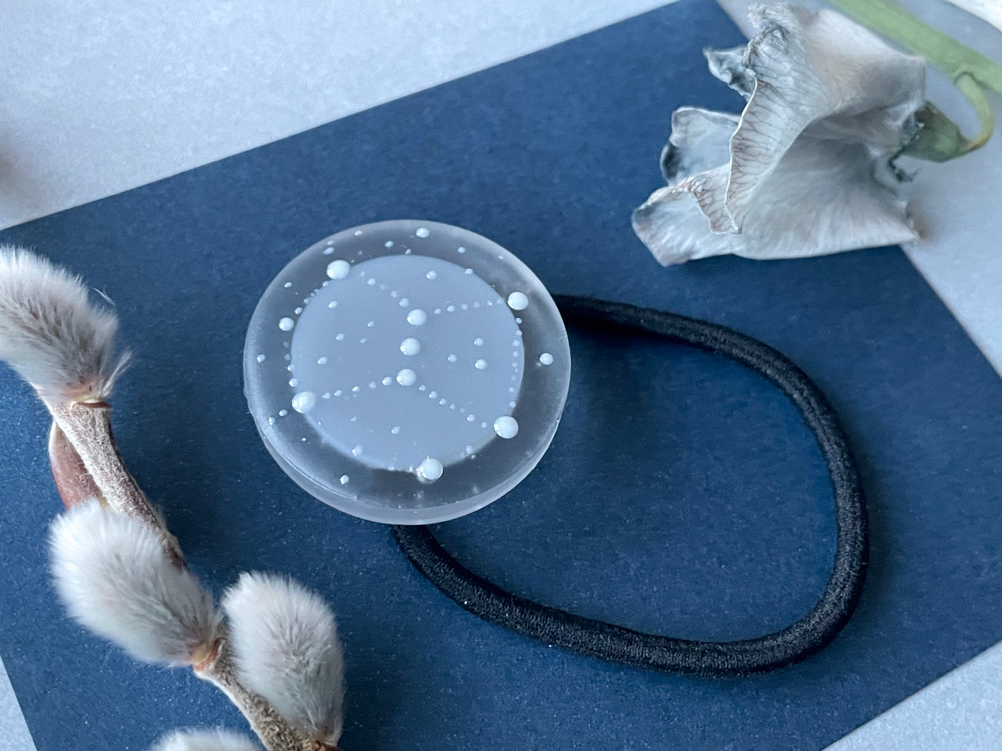 ふゆいろ うちゅう ヘアゴム