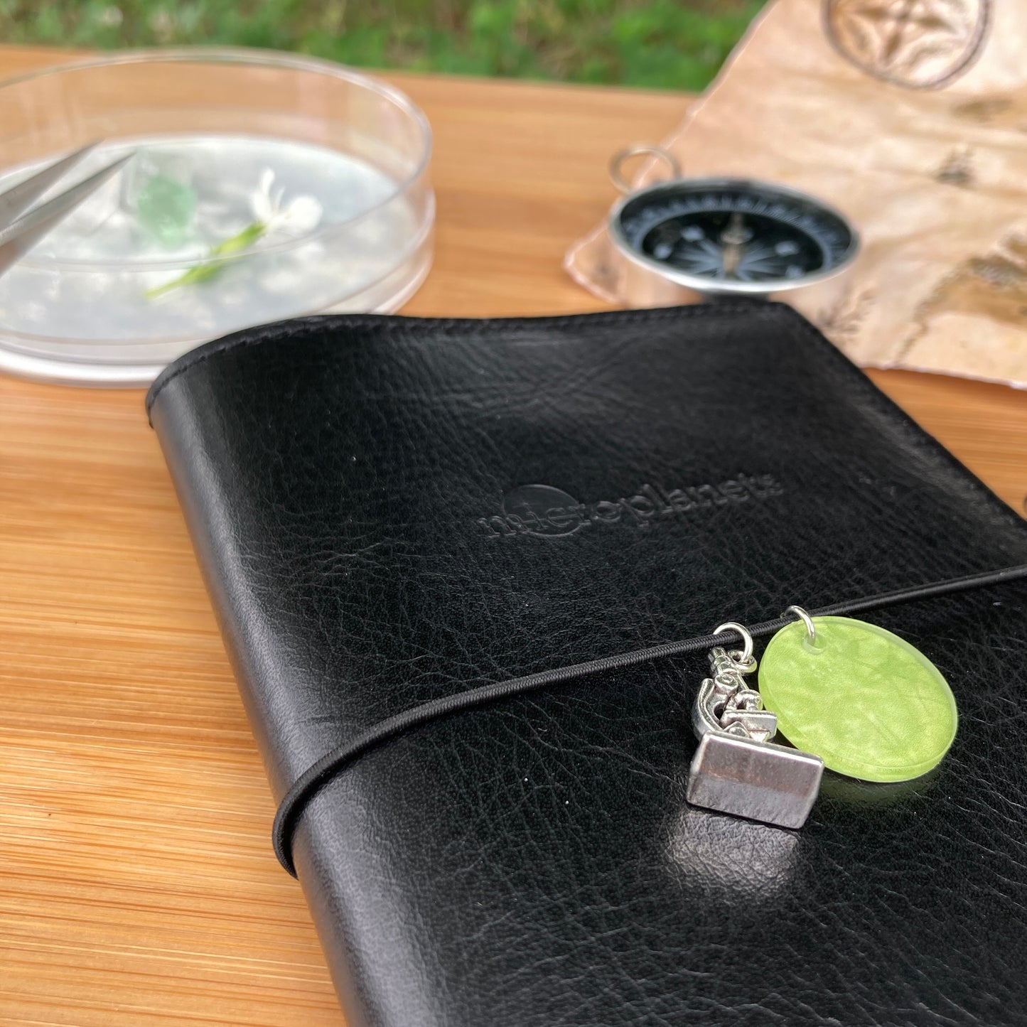 microplanets ノートカバー&ノートバンド