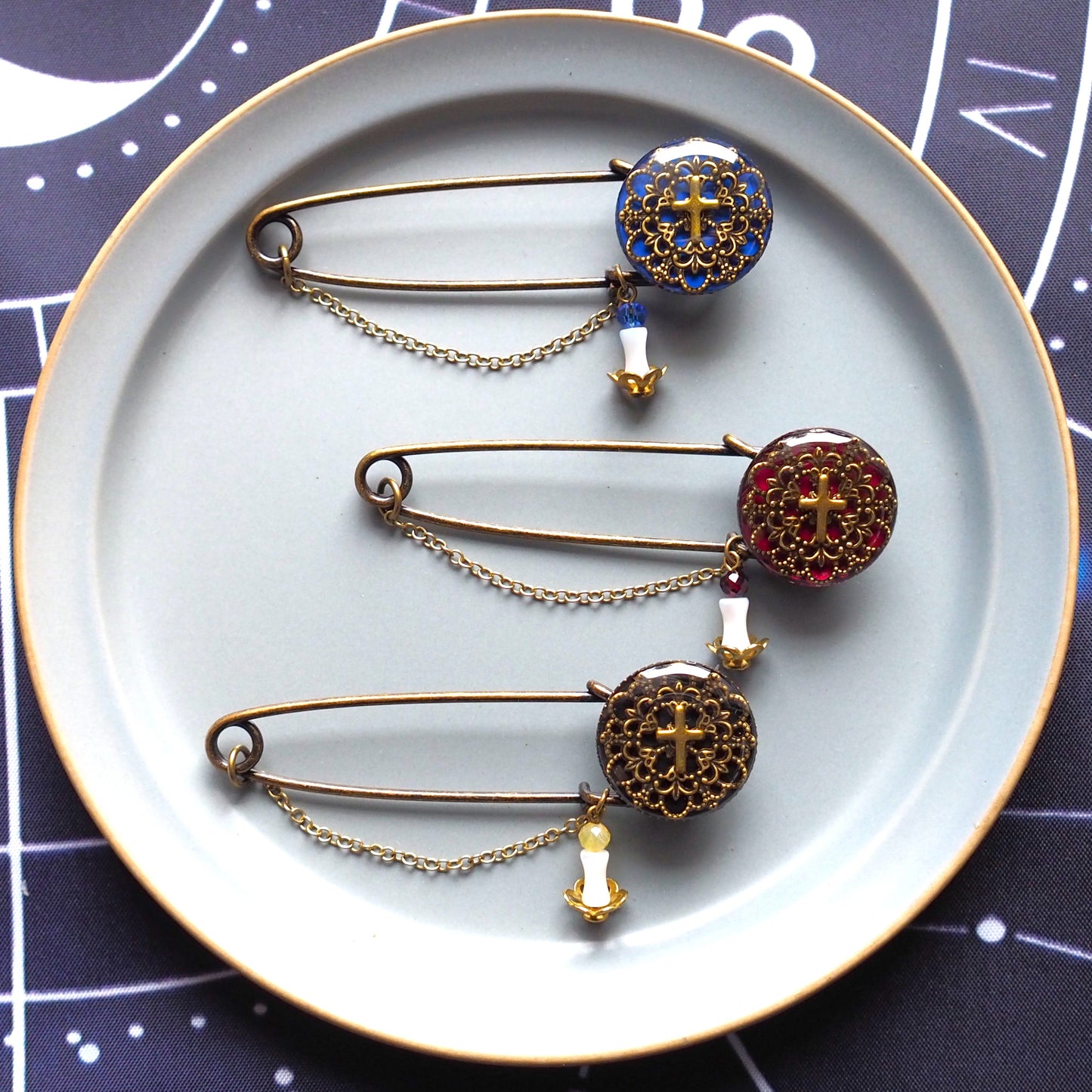 魔法陣ブローチ