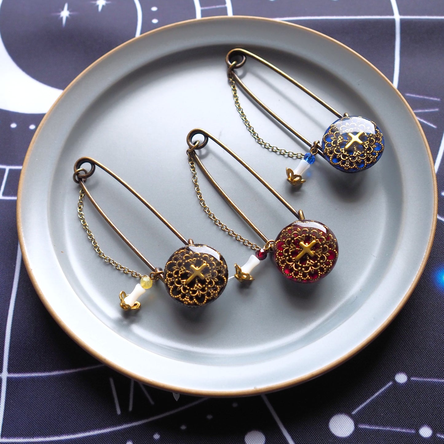 魔法陣ブローチ