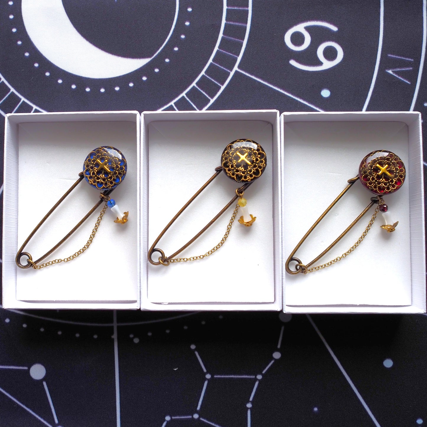 魔法陣ブローチ