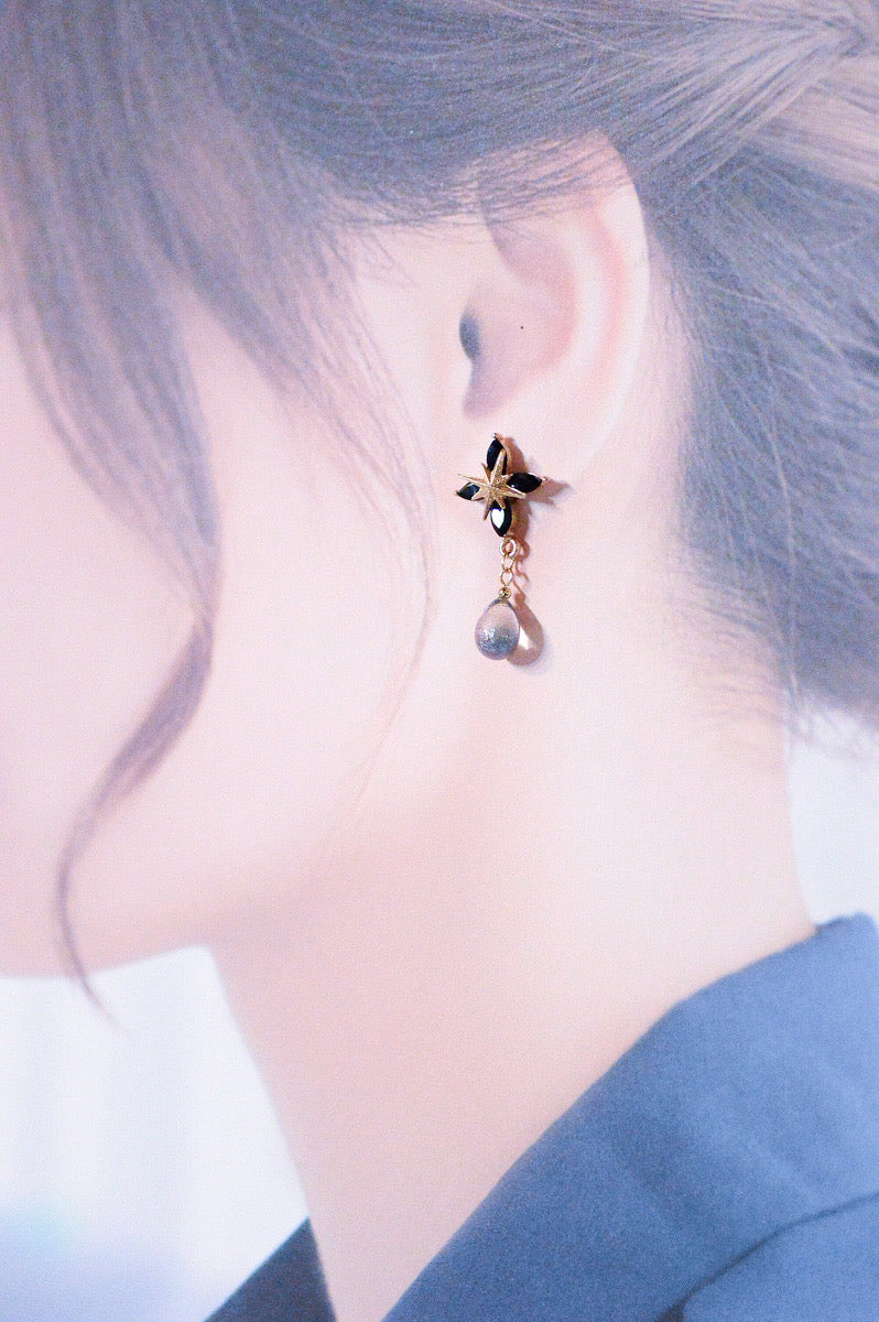 宵or明けの明星の雫イヤリングorピアス