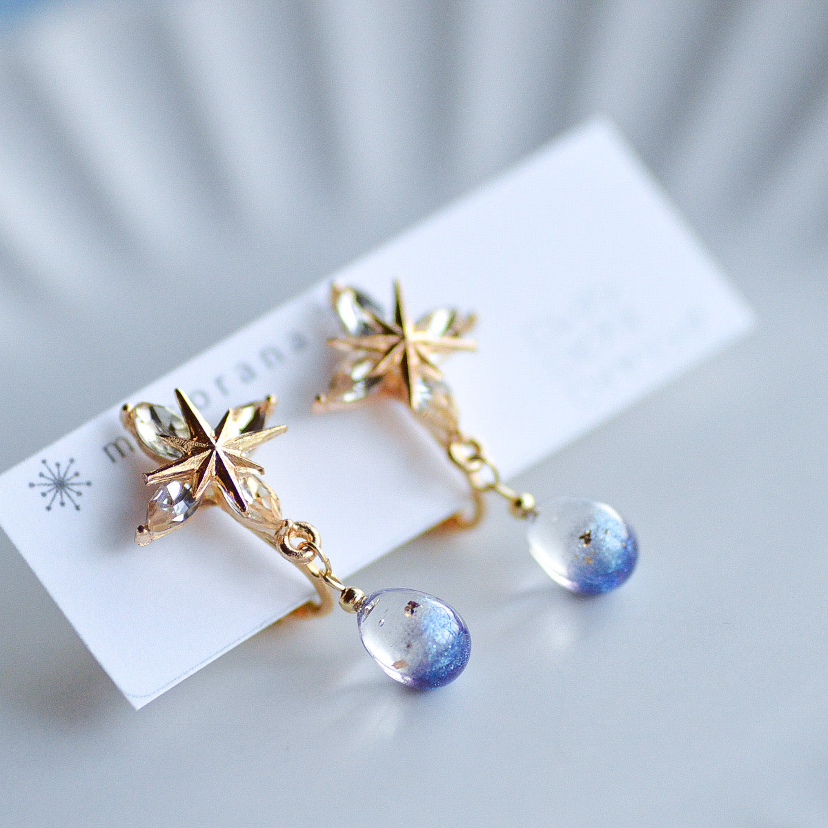 宵or明けの明星の雫イヤリングorピアス