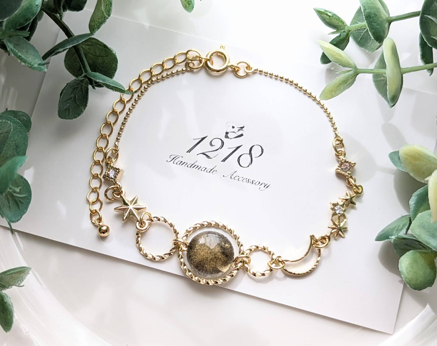 真夜中に輝く月　ブレスレット