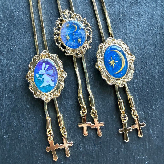 絵画ループタイ２