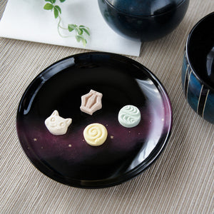 【新品未使用】花四つ折  黒塗り 菓子皿10皿 漆の菓子皿 Milky Way 青・紫 – 宙フェス夜市