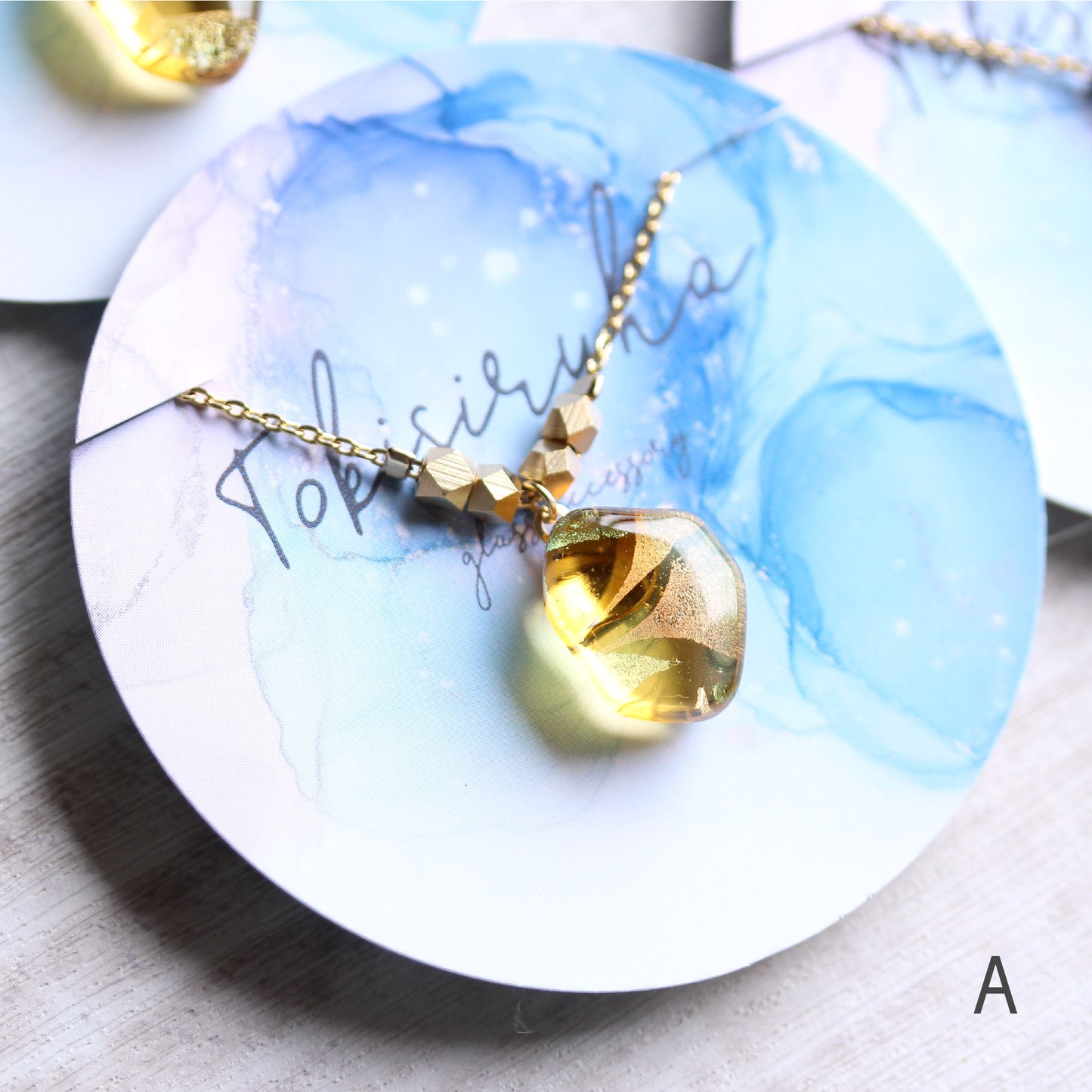 氷石glass ネックレス ~月下~