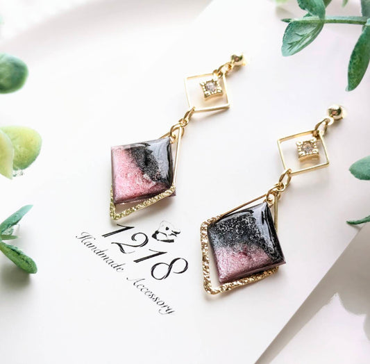 四月の真夜中　イヤリング・ピアス