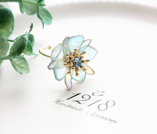 空を映した晴天の花　リング