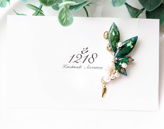 風に揺れる緑の妖精　イヤーカフ