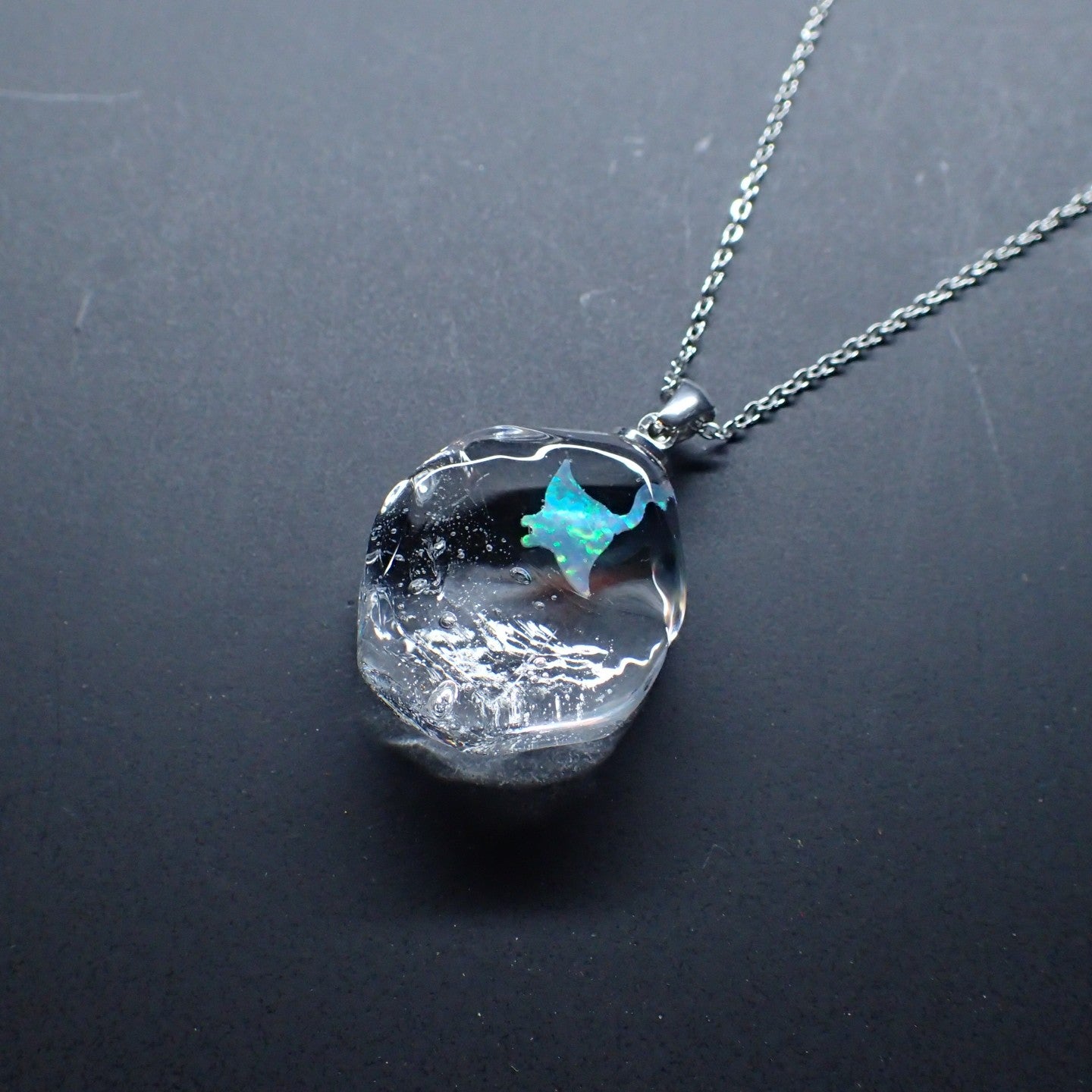 「オーシャン」ガラスペンダント/マンタ