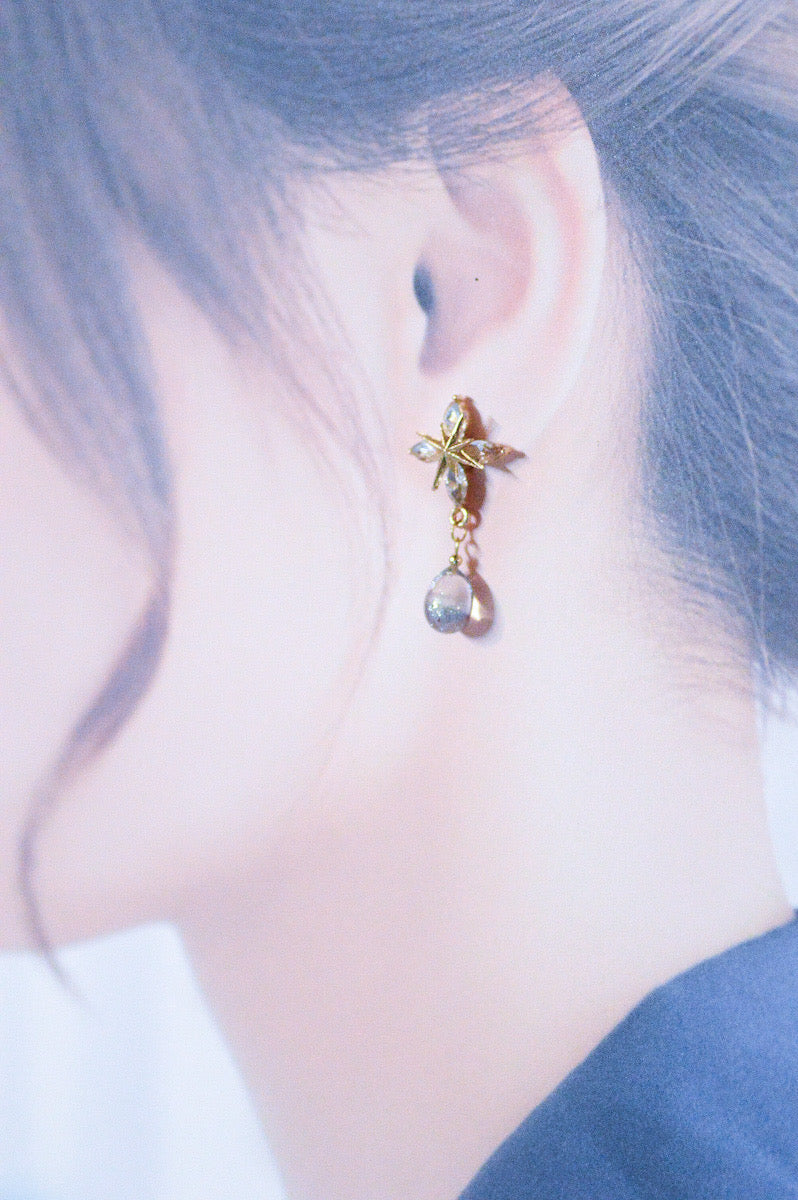 宵or明けの明星の雫イヤリングorピアス