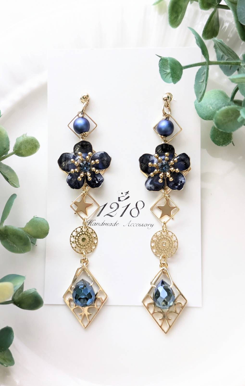 流れ星の青い花　イヤリング・ピアス