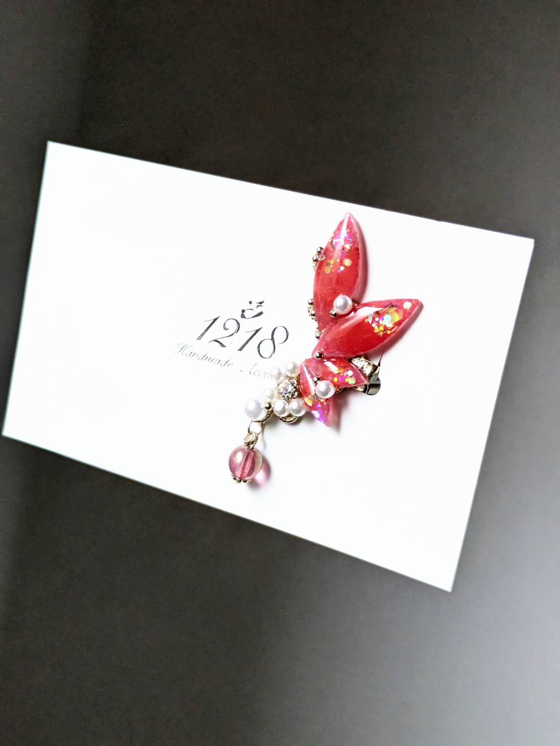 蜜を集める花の妖精　イヤーカフ