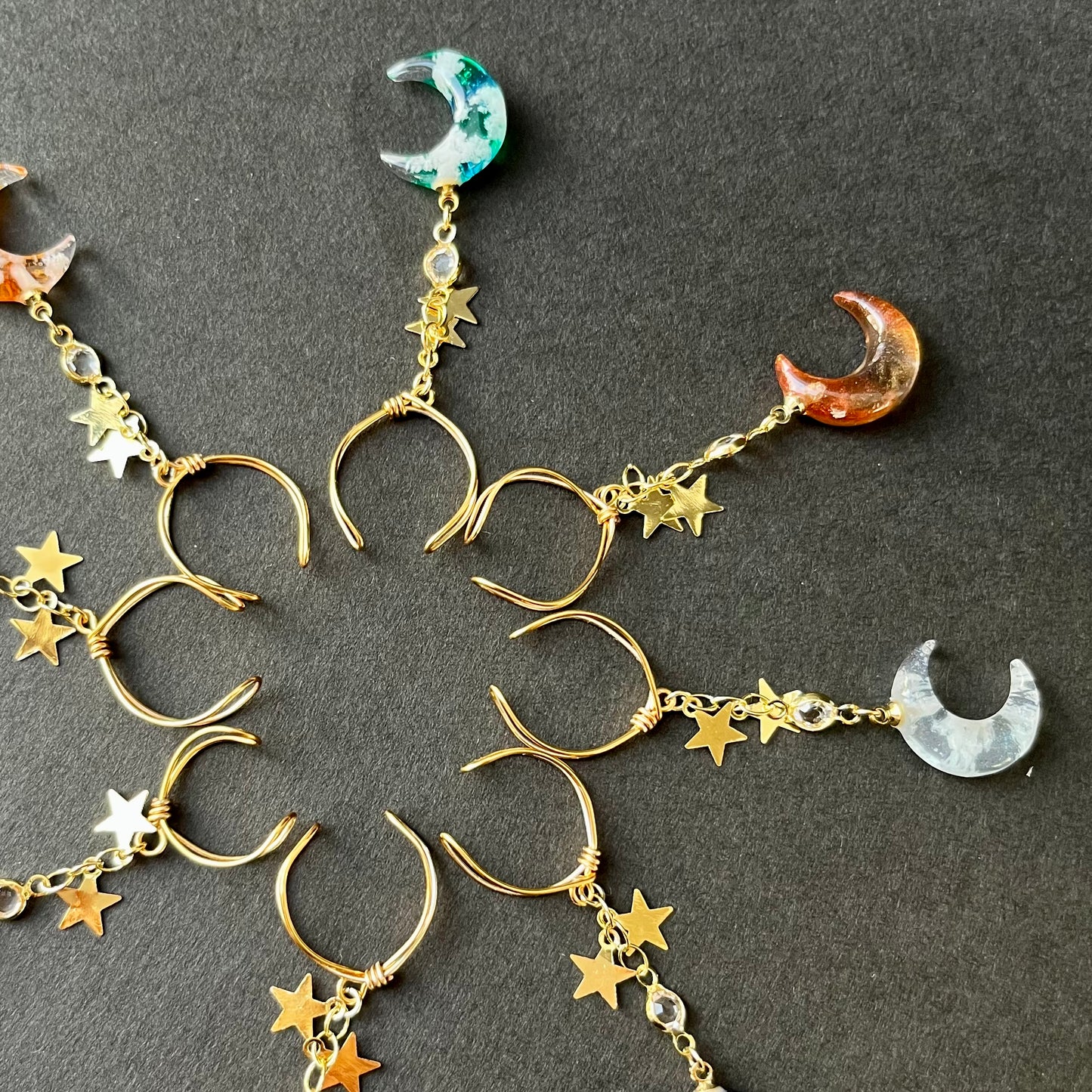 惑星のかけら　moonイヤーカフ