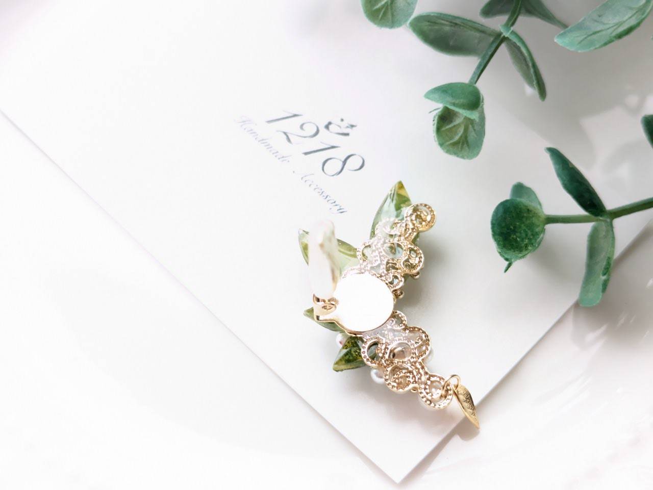 芽吹く若葉に歌う妖精　イヤーカフ