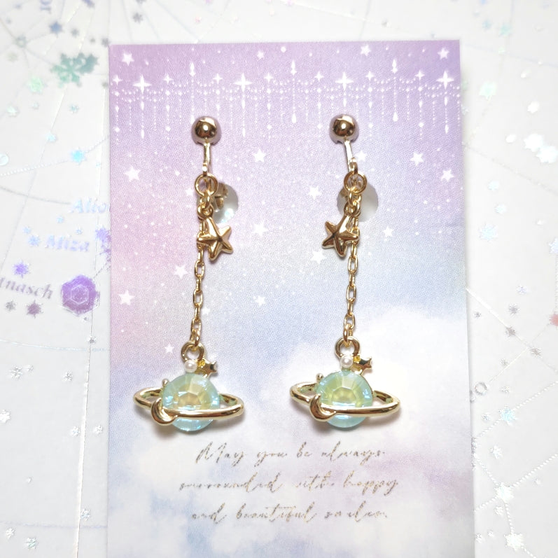 ミルキーブルー土星の耳飾り