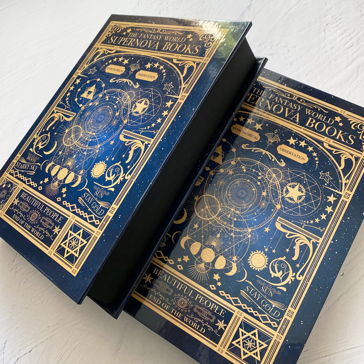 【小物入れ】空想天体古書Ⅰ・月の満ち欠け／魔法の本のようなブックボックス