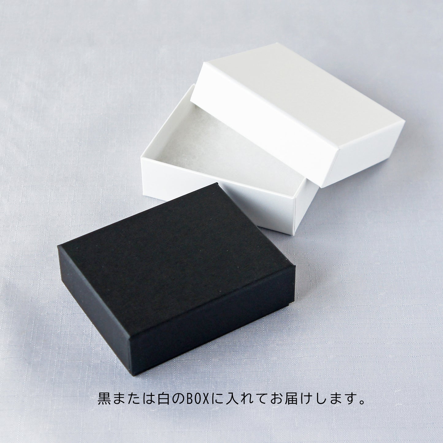 漆の惑星ピアス・イヤリング～水星～