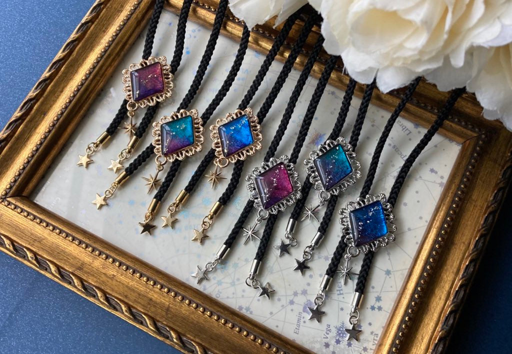 夜空レースのループタイ　ダークナイト