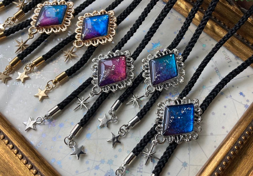 夜空レースのループタイ　ダークナイト