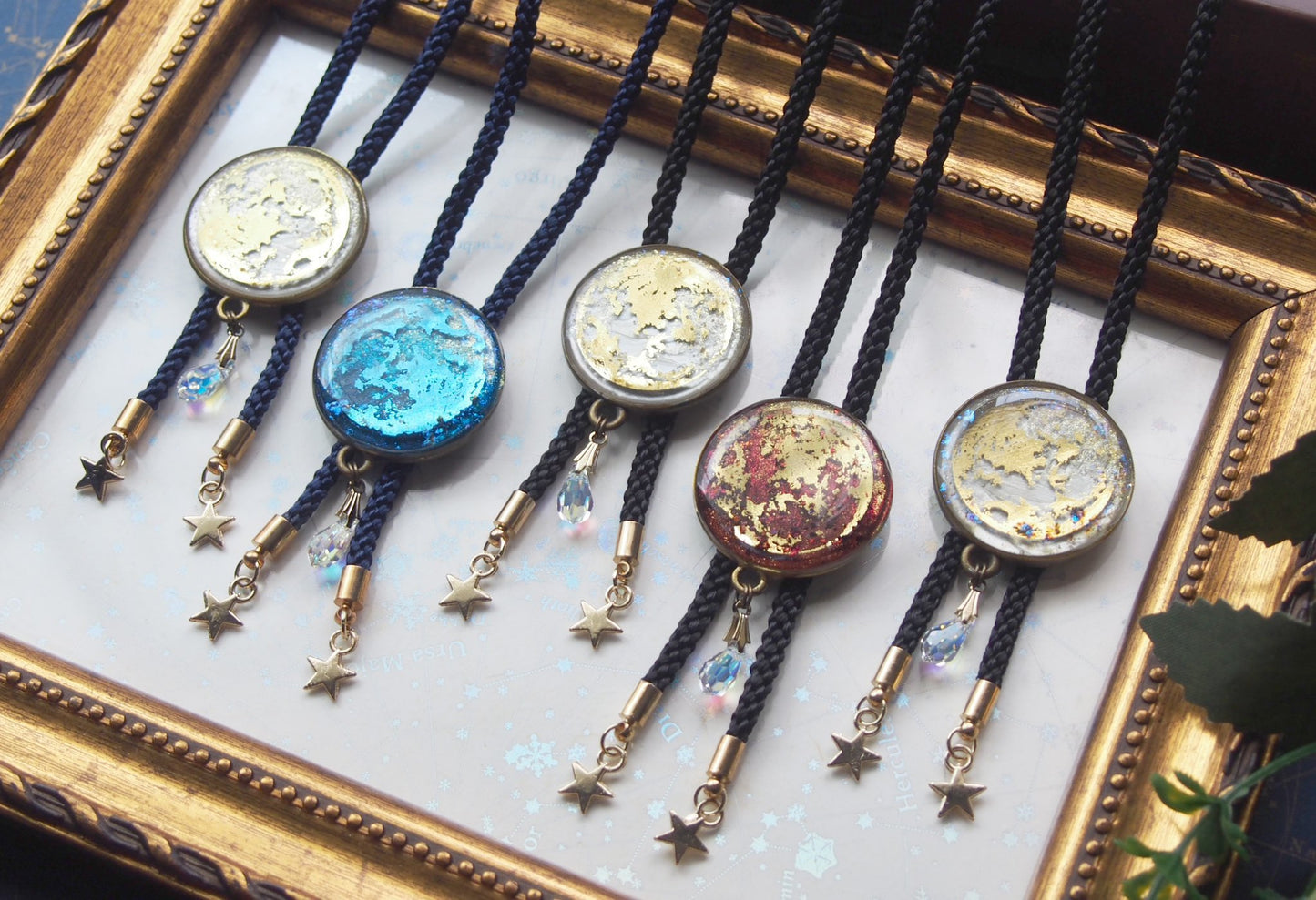 満月ループタイ　金