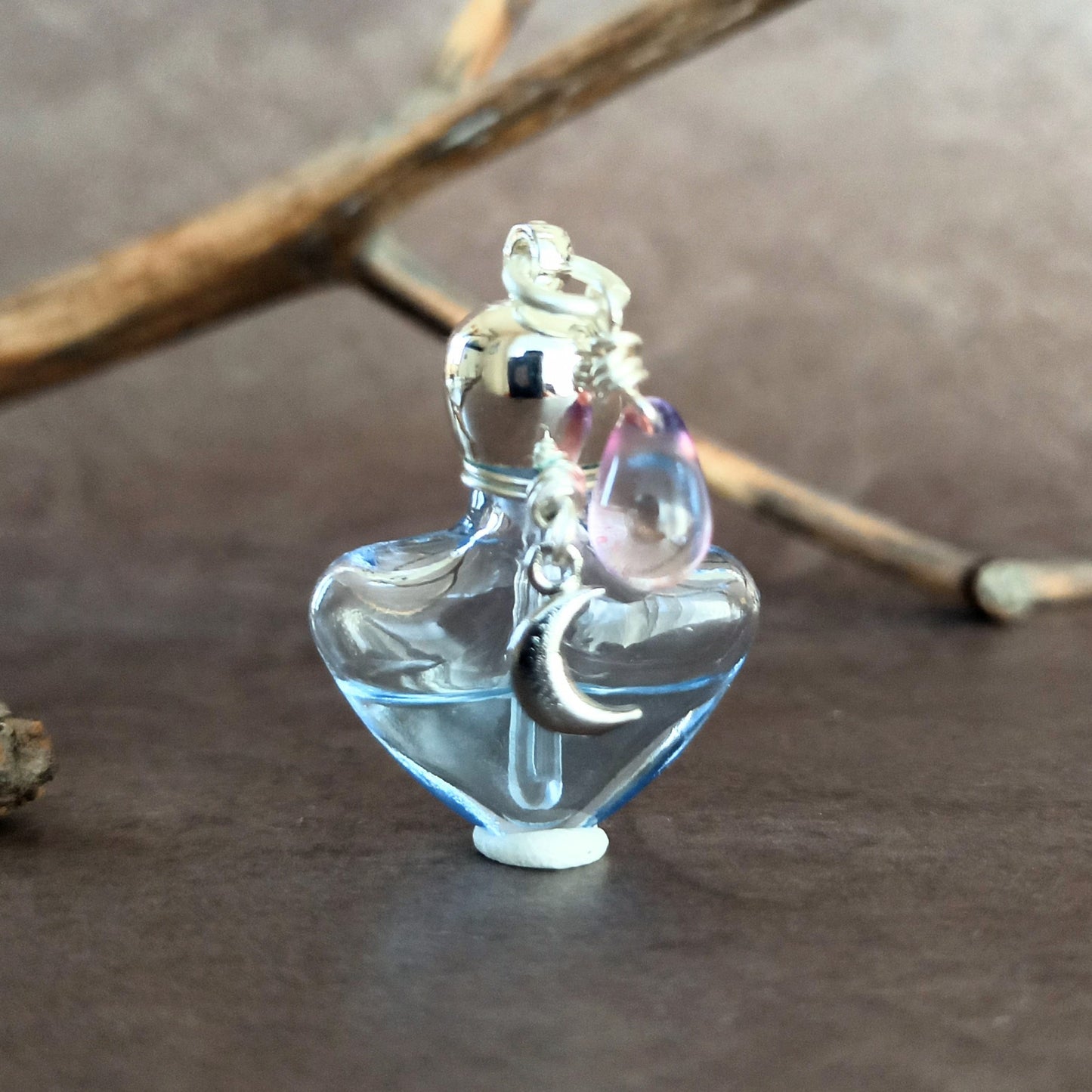 香水瓶ネックレス　スカイハートボトル　Daylight Moon【ストームグラス・シャボン玉ネックレスに変更可能】