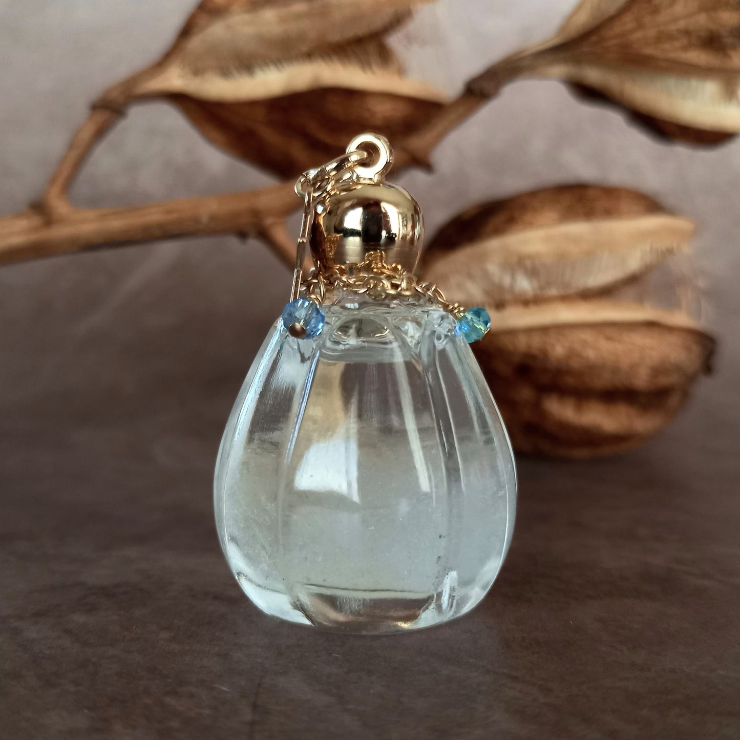香水瓶ネックレス　チューリップボトル　Night Bazaar【ストームグラス・シャボン玉ネックレスに変更可能】