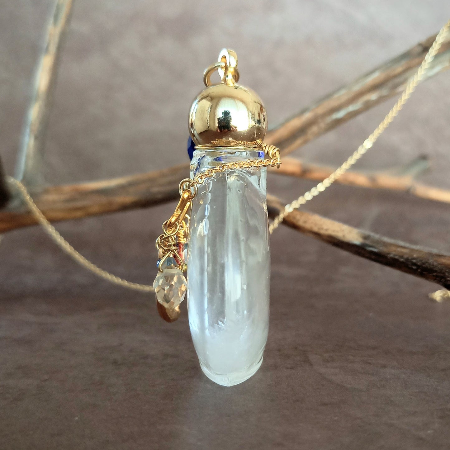 香水瓶ネックレス　ラウンドボトル　Firmament【ストームグラス・シャボン玉ネックレスに変更可能】