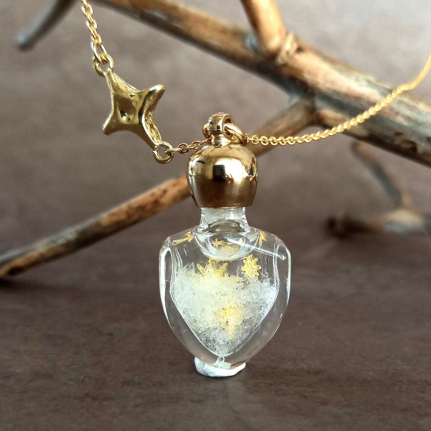 香水瓶ネックレス　エンブレムボトル　Pleiades【ストームグラス】