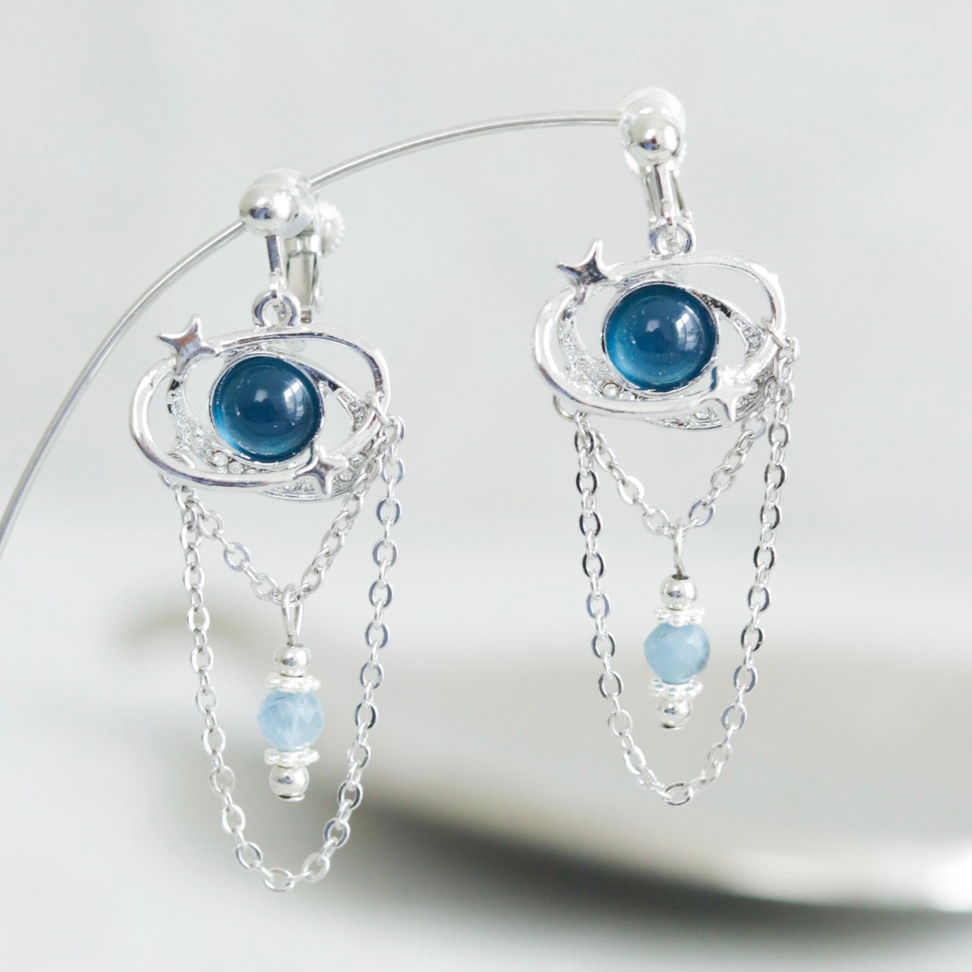 Saturn Auraピアス/イヤリング