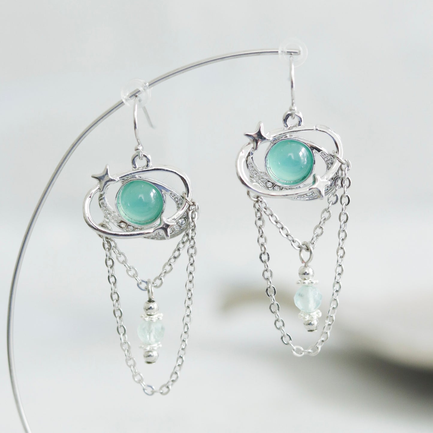 Saturn Auraピアス/イヤリング