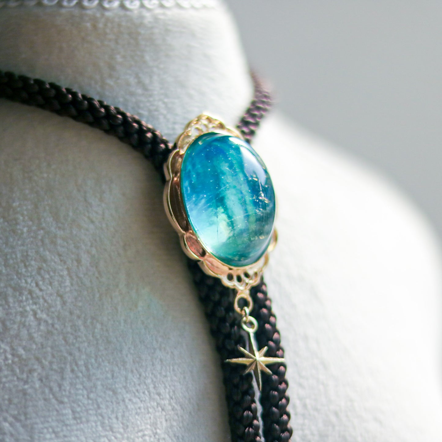 [stained glass candy] loop tie / 青空 -gold-