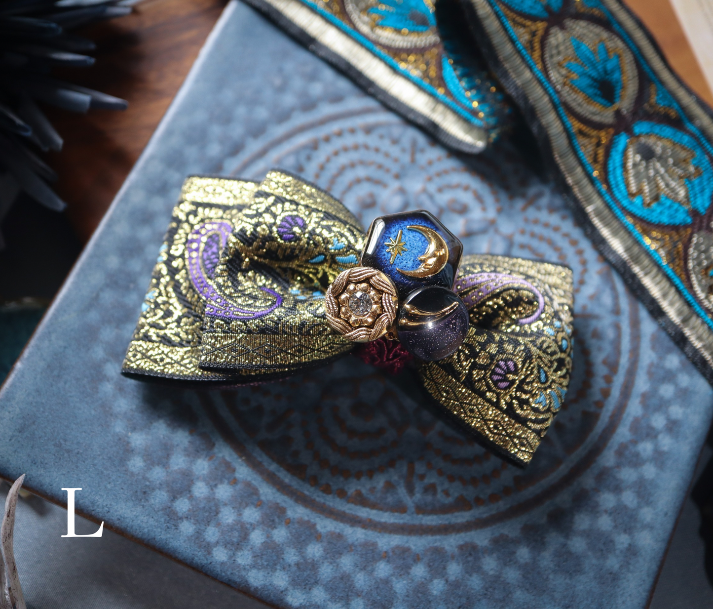 Night Spell（ヘアクリップ）