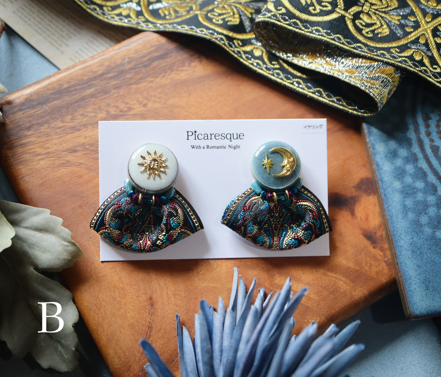 Night Spell （イヤリング）