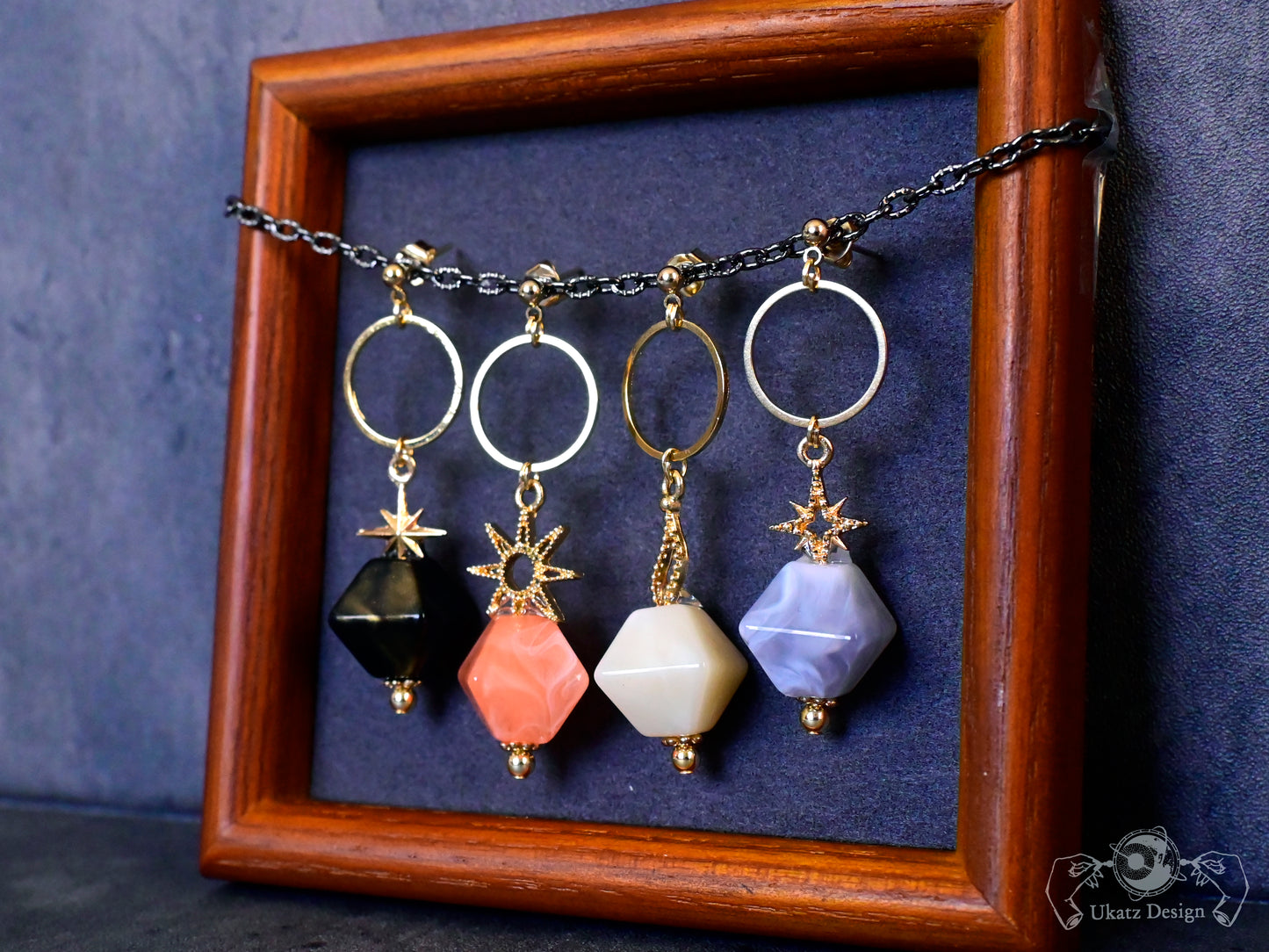 私の宇宙 片耳ピアス／イヤリング