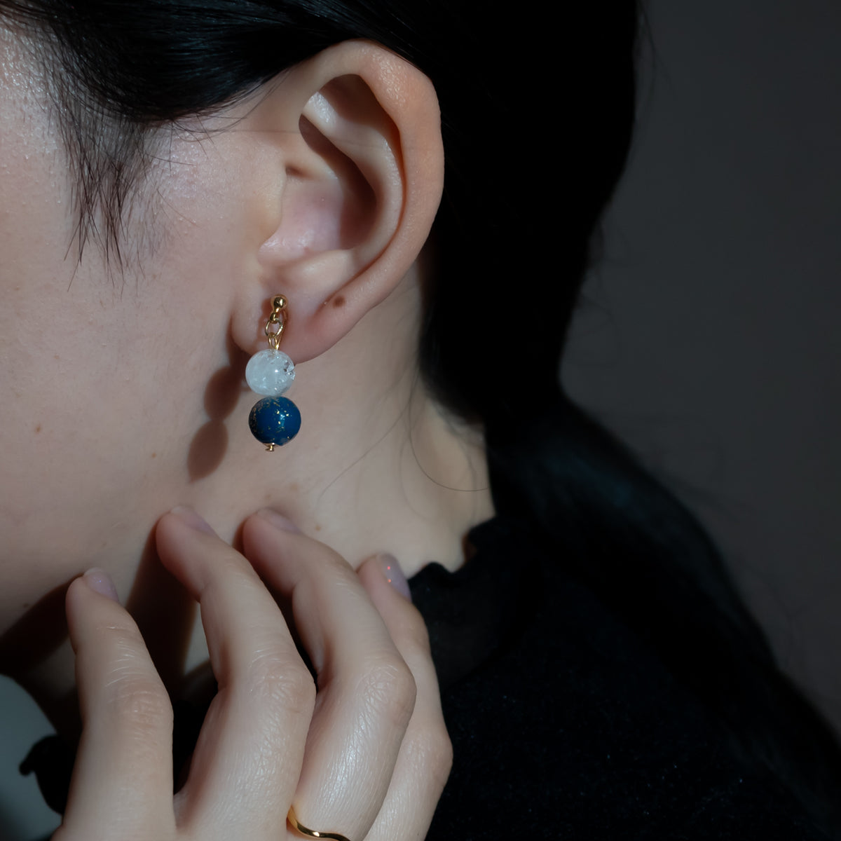 hikari. ピアス・イヤリング -クラック水晶