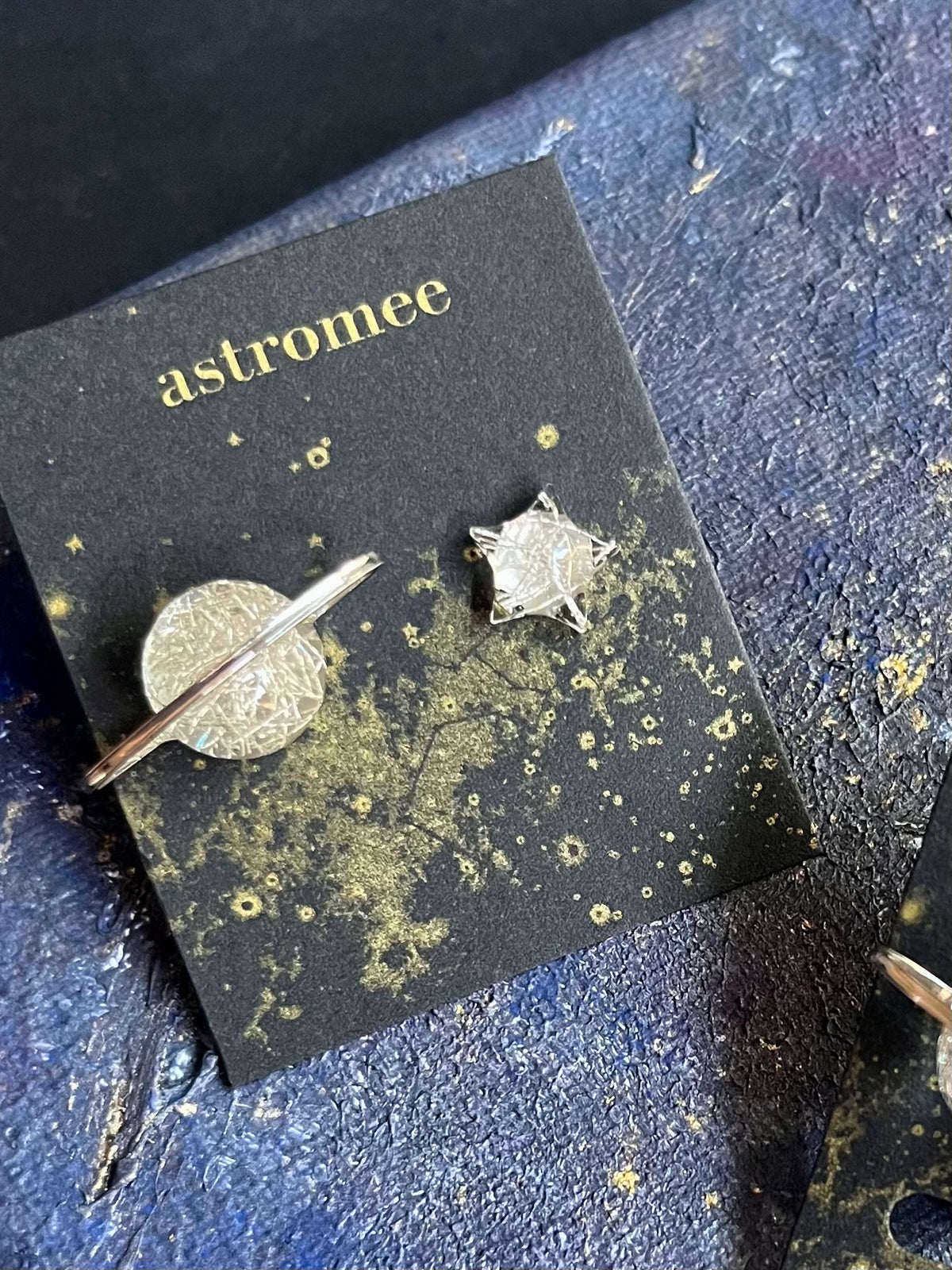 煌めく土星と一粒の星　Silver