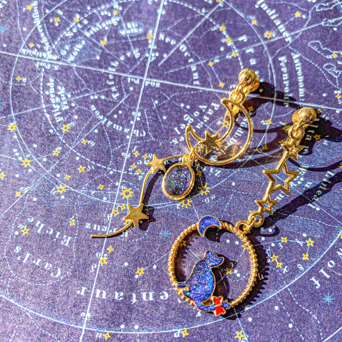 【新作】宇宙猫の耳飾り 〜 星空に煌めく月を眺めて 〜