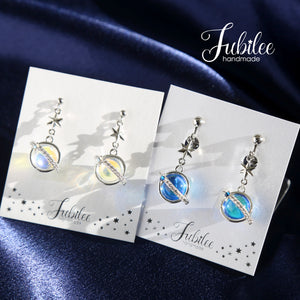 ピアス　青　紫　薔薇　惑星　星　ビジュー　チャーム　狐　祭り　グラデーション　夏 惑星の耳飾り – 宙フェス夜市