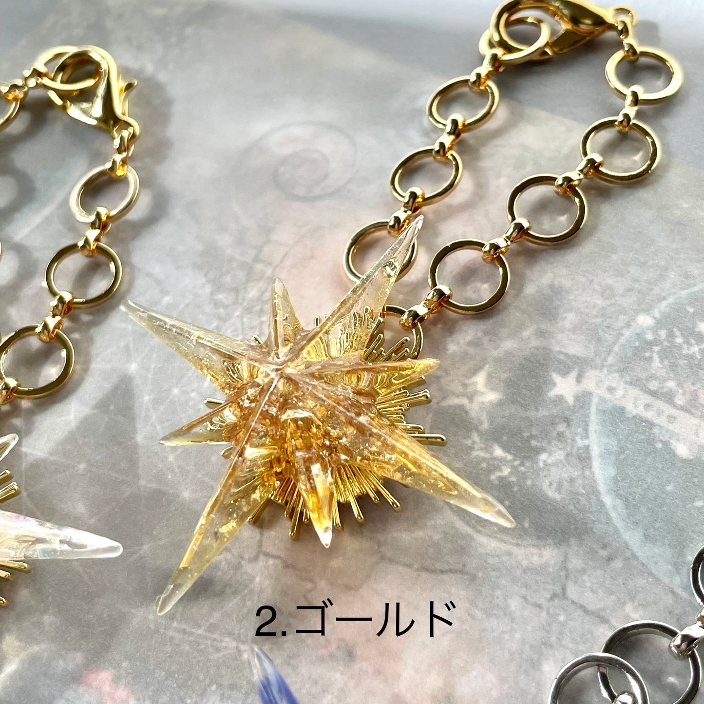 閃く星のバッグチャーム