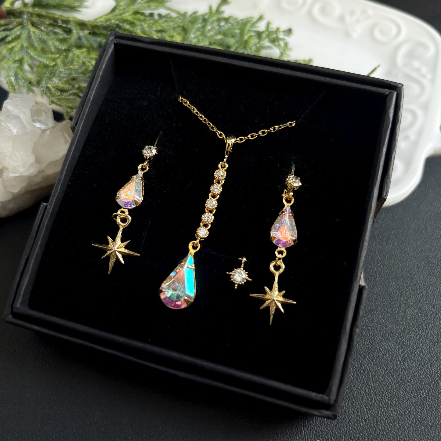 まいにち魔法限定〈オーロラの雫セット〉ペンダント＆ピアス/イヤリング